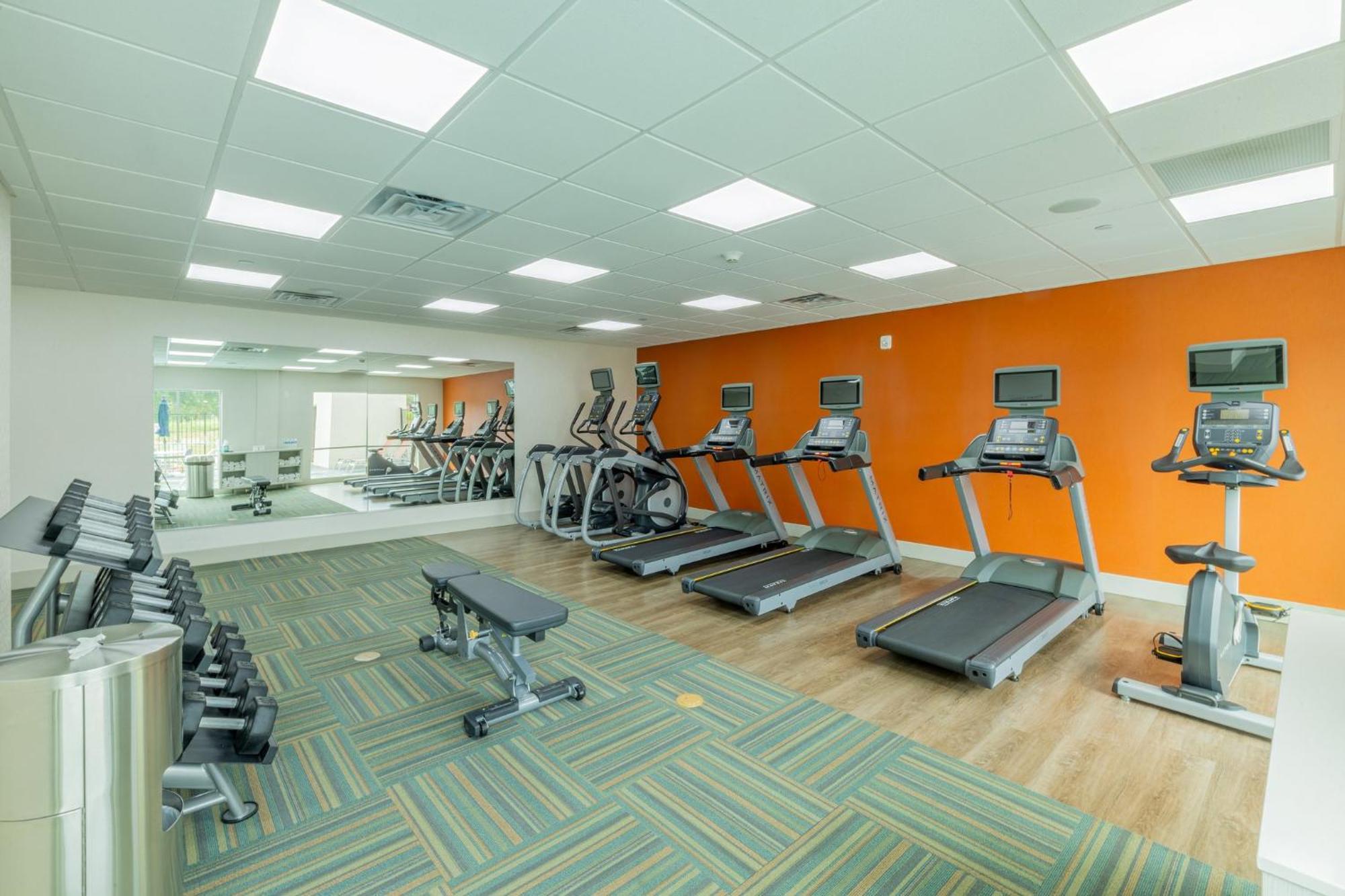 Holiday Inn Express & Suites - Lindale By Ihg Kültér fotó